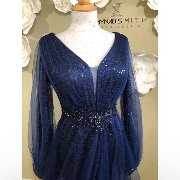 Navy V-neckline evening Dress - Picture 6 of 11